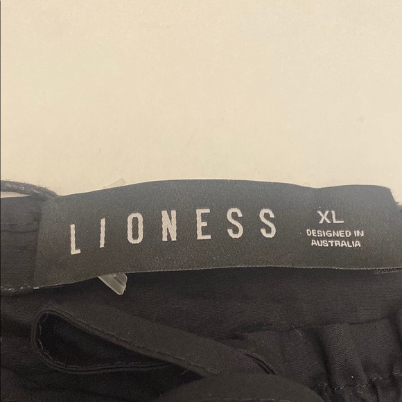 Lioness Elegant Black Mini Dress - Picture 9 of 14